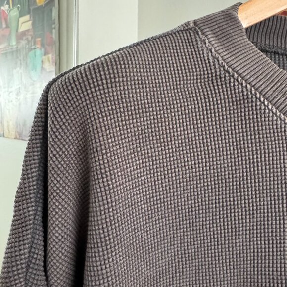 Madewell - Waffle Knit Boxy Sweatshirt Tee in Black Coal - Picture 5 of 11